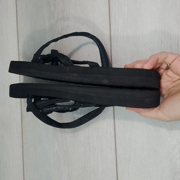 Teva Women Olowahu 6840 Athletic Comfort Sandals Flip Flop Flats shoes sz 6 - Picture 7 of 9